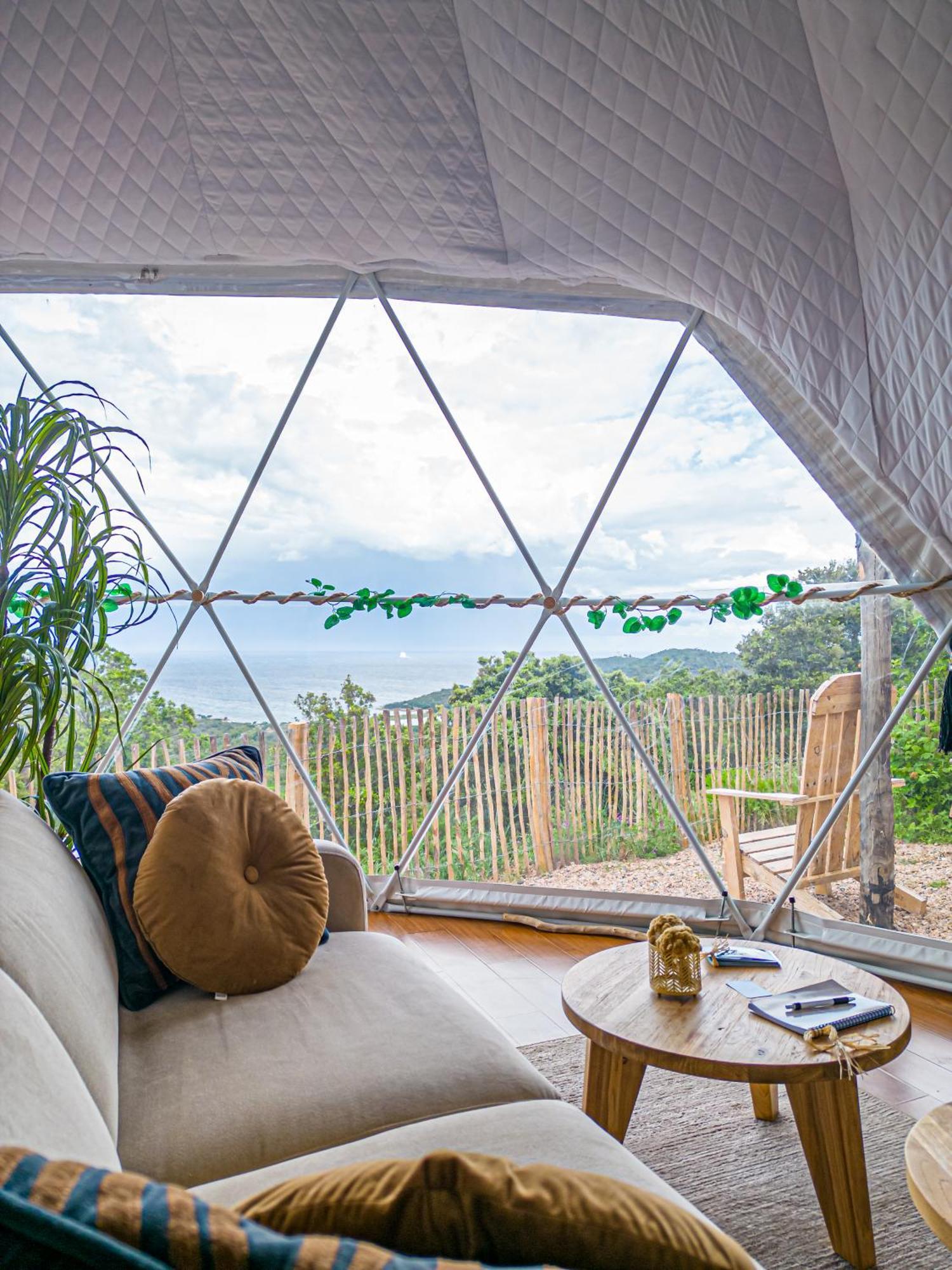 Domaine De Sonia - Logements Eco-Insolites ปอร์โต-เวคคีโอ ภายนอก รูปภาพ